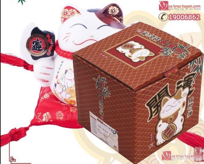 Mèo thần tài Đại chiêu tài đi cùng hộp sang trọng với ý nghĩa may mắn và tài lộc ngày càng dồi dào. meo-than-tai-dai-chieu-tai-12055-8